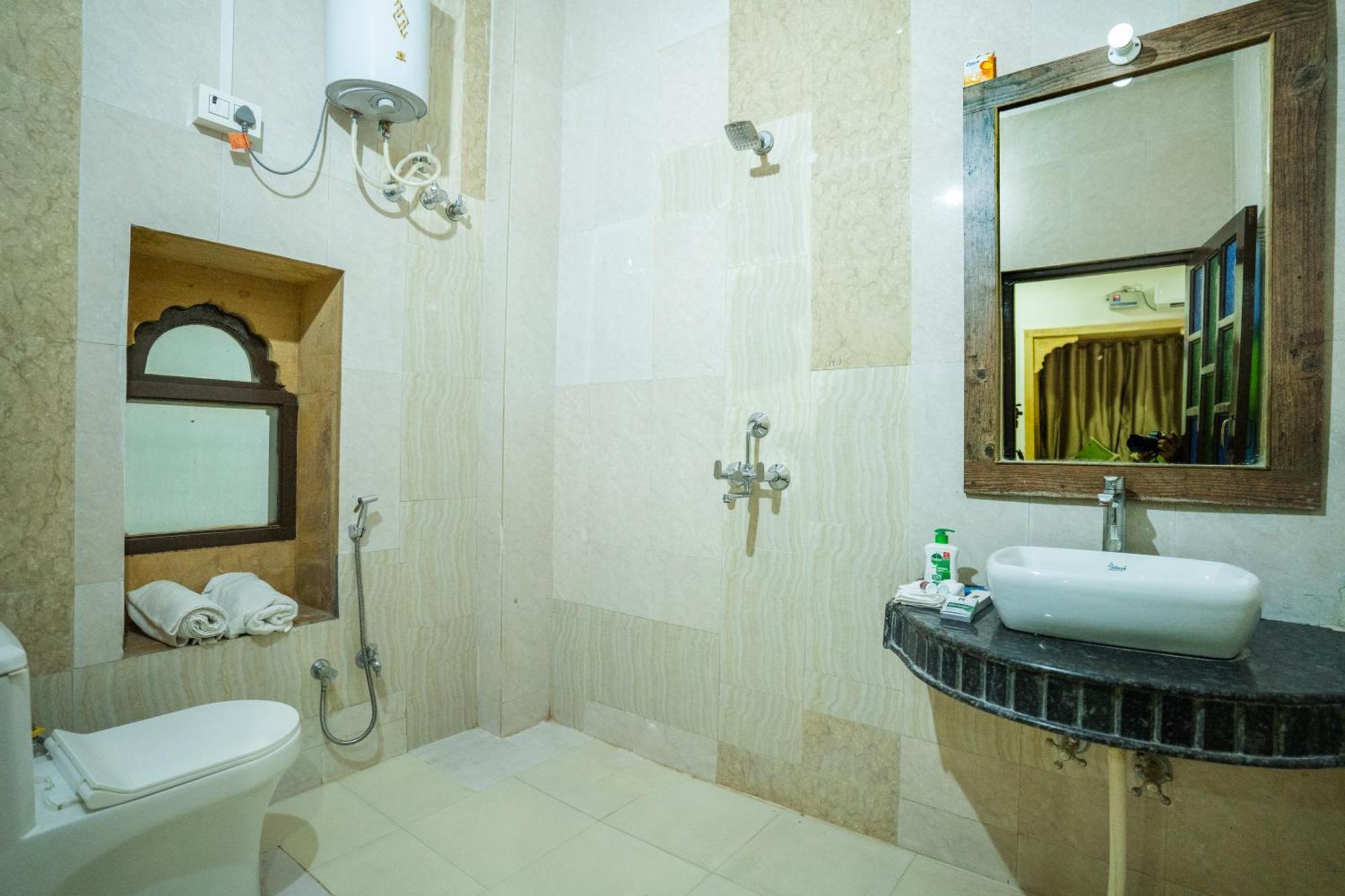 Hotel Marina Mahal With Swimming Pool Jaisalmer Dış mekan fotoğraf